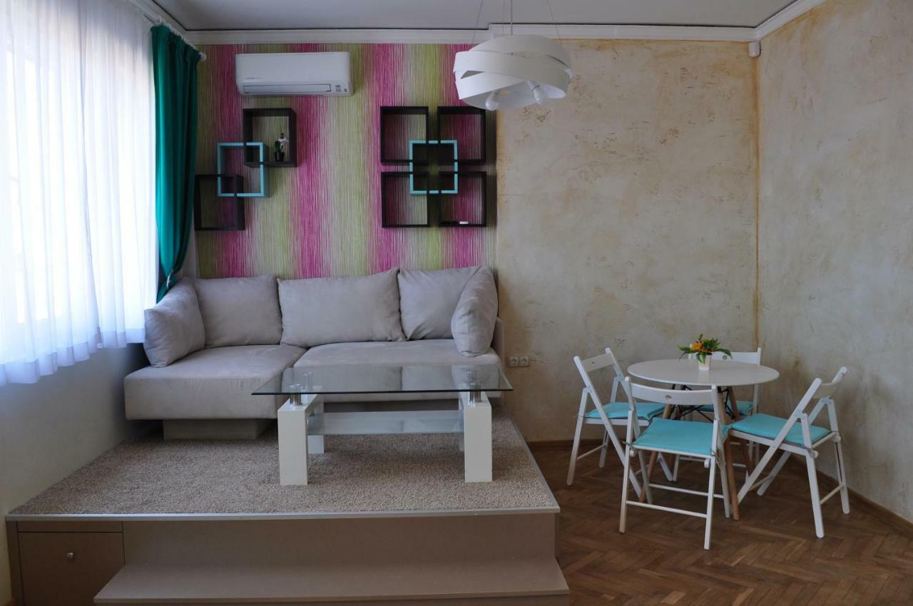 Sofia Central Pretty Apartment Exterior foto