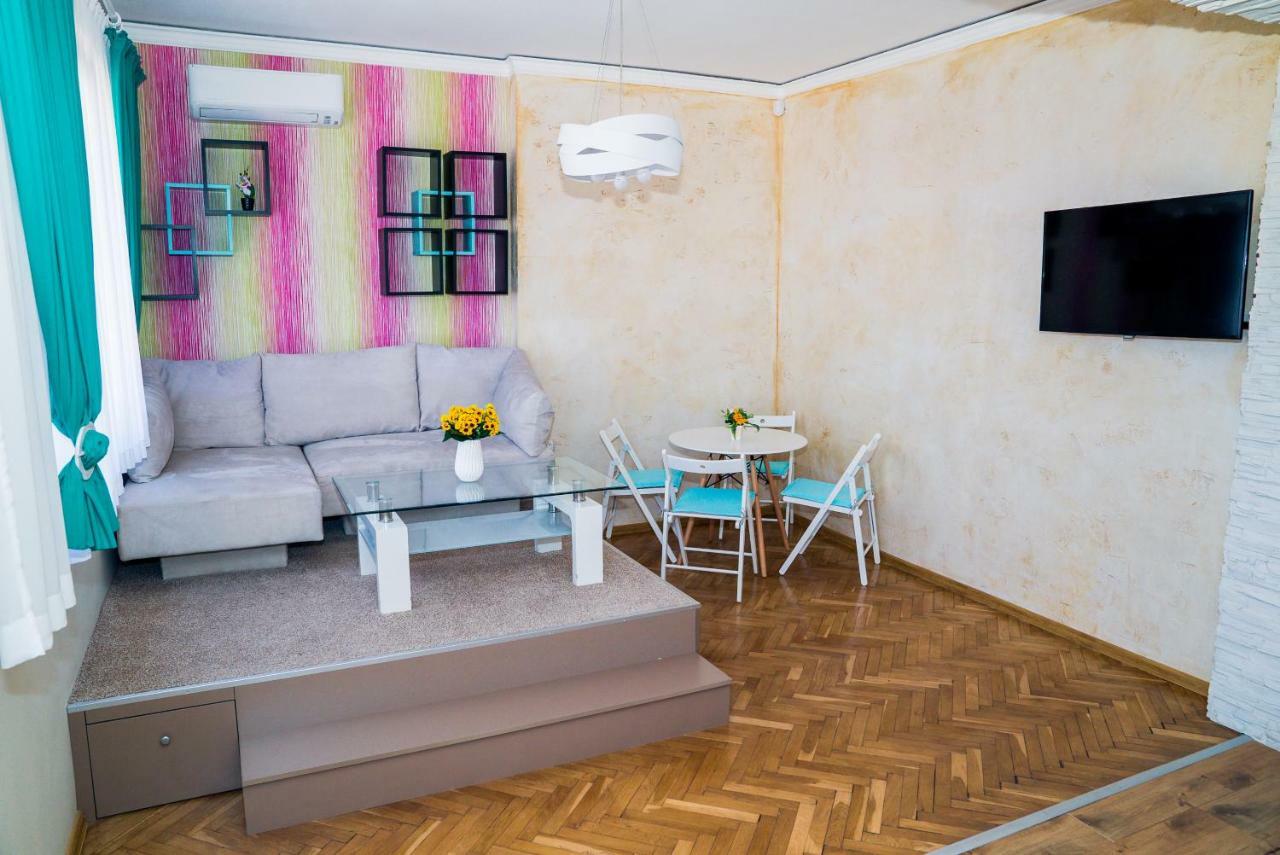 Sofia Central Pretty Apartment Exterior foto